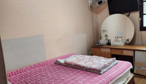 Habitación básica doble, vistas a la ciudad