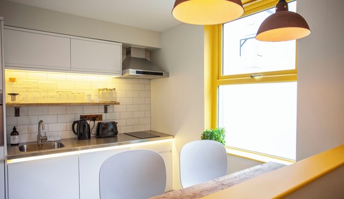 Higgihaus Apartment 4, Clare St Aparthotel