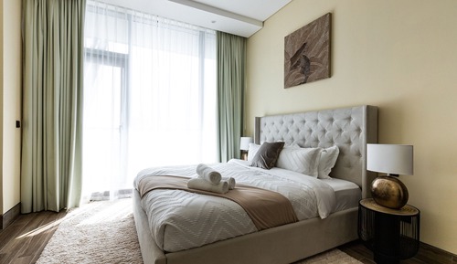 Apartamento panorámico, 2 habitaciones, cocina, vistas al canal