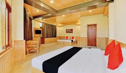 Habitación familiar, balcón, vistas al río