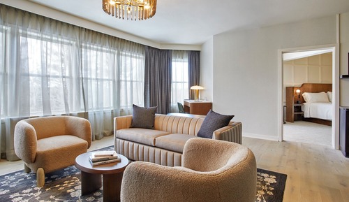 Suite presidencial, 1 cama de matrimonio grande con sofá cama