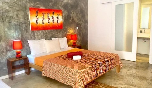 Habitación Confort doble, vistas parciales al mar