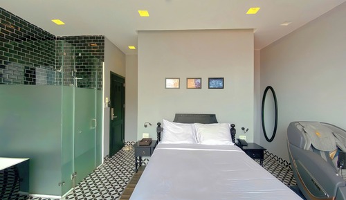 Suite estudio junior, 1 cama de matrimonio, vistas a la ciudad