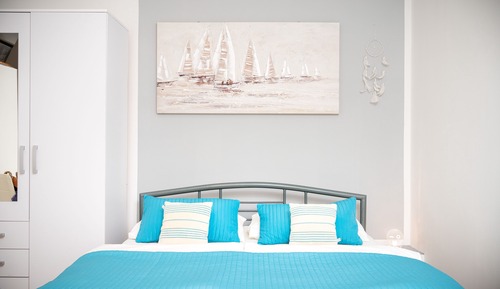 Estudio, vistas al mar, frente a la playa