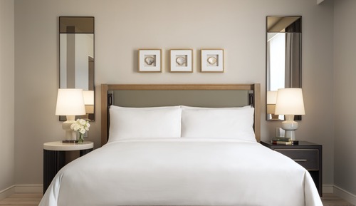 Fairmont Room, 1 cama de matrimonio grande, ducha adaptada, vistas a la bahía