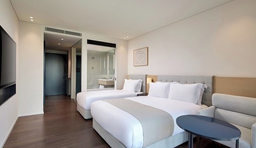 [ZOO PASS] Standard Family City View + Zoo Pass for 2 (per booking) + Breakfast for 2