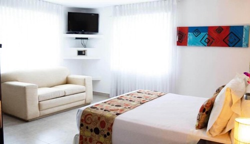 Habitación estándar con 1 cama doble o 2 individuales