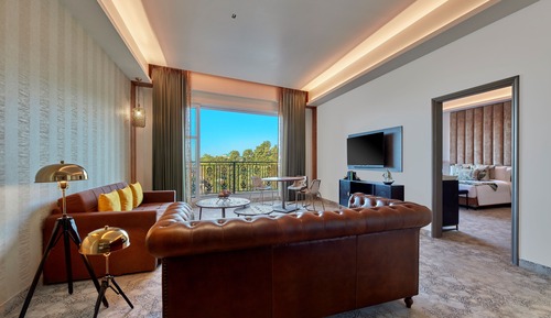 Suite superior, balcón (Nature View Suite with Balcony)