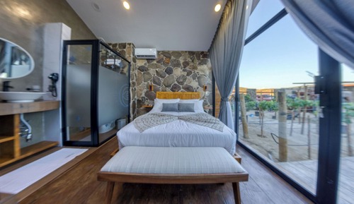 Junior Double Room, Non Smoking, Private Bathroom