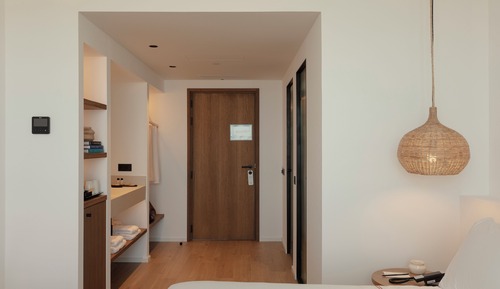 Habitación Confort doble, planta baja, balcón