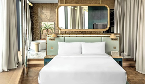 Suite, 1 cama de matrimonio grande, vistas a la ciudad