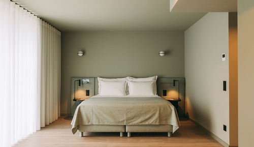 Estudio, 1 cama de matrimonio, accesible en silla de ruedas, vistas al jardín