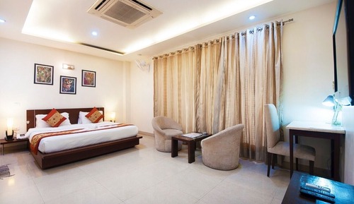 Premium Room with Courtyard View