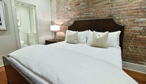 Apartamento de lujo, 2 habitaciones, balcón (303)