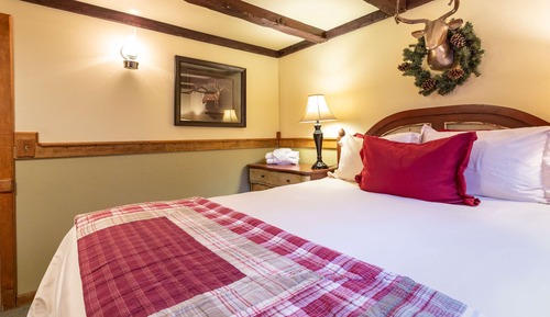 Cabaña, 2 habitaciones, chimenea, vistas a la montaña