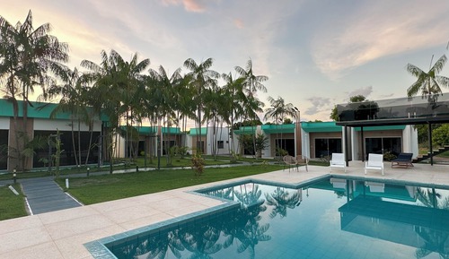 Chalet, en la zona del jardín