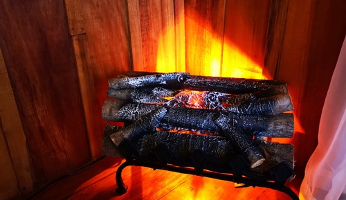 Casa romántica en un árbol