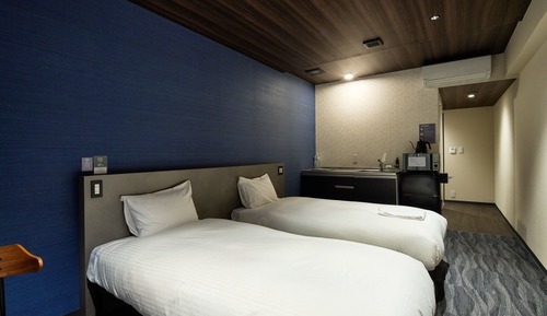 Habitación con 2 camas individuales, no fumadores (with Car Rental)