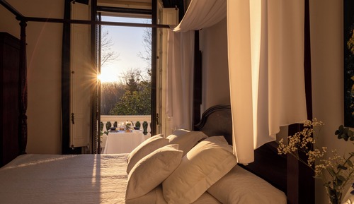 Habitación doble superior, 1 cama de matrimonio grande, vistas al jardín