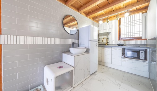 Habitación básica, 1 habitación (Room 201 (Half Ocean View + BBQ Area))