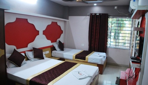 Deluxe Quadruple Room