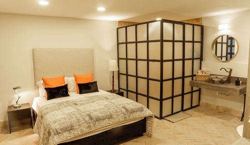 Apartamento ejecutivo, 1 habitación, cocina, vistas al patio