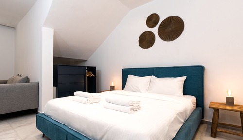 Habitación superior con 1 cama doble o 2 individuales