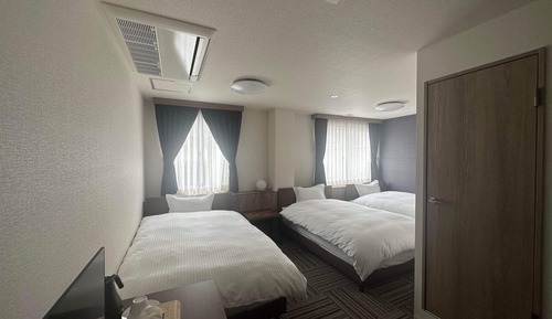 Habitación triple básica