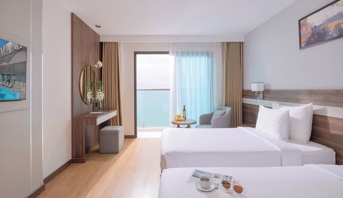 Habitación Premier con 2 camas individuales, balcón, vistas al mar