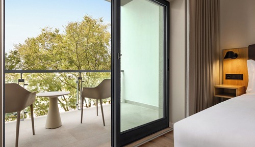 Habitación Premium, 1 cama de matrimonio con sofá cama, balcón