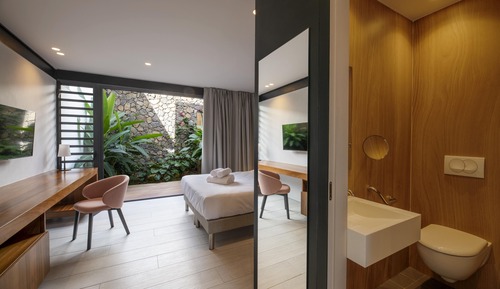Apartamento, vistas al jardín, planta baja