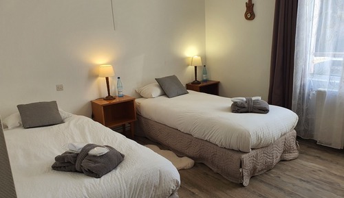 Habitación Confort con 2 camas individuales