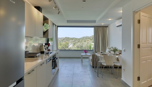 Apartamento sénior, mirando al mar