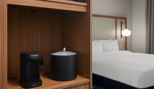 Habitación, 1 cama de matrimonio grande (Hearing Accessible)