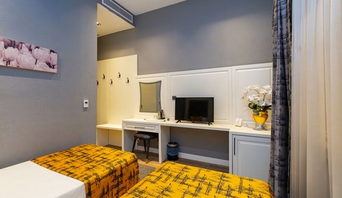 Habitación económica con 2 camas individuales