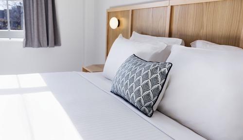 Habitación estándar, 1 cama de matrimonio grande, accesible en silla de ruedas, baño privado