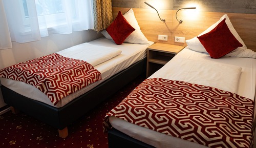 Habitación clásica con 1 cama doble o 2 individuales