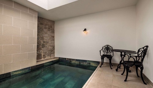 Suite ejecutiva (Relaxing Pool)
