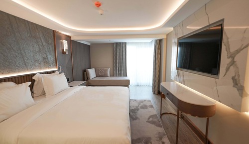 Suite (Prestige Suite)