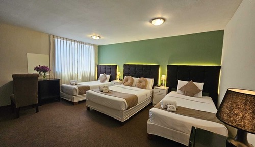 Business Triple Room