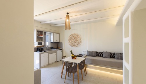 Superior Suite Sea View with Outdoor Hot Tub