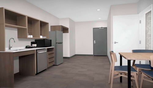 Suite, 1 cama de matrimonio grande, accesible para personas con discapacidad (Roll-In Shower)