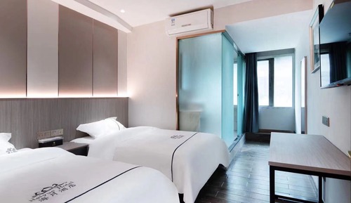 Habitación clásica con 1 cama doble o 2 individuales