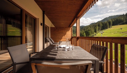 Estudio superior, 1 cama de matrimonio con sofá cama