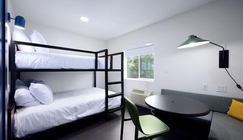 Suite, varias camas, vistas a la montaña (Family Room)