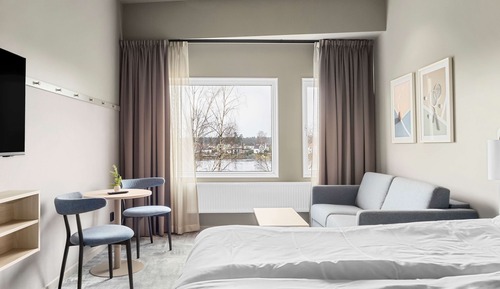 Habitación familiar, 1 cama de matrimonio grande, no fumadores, vistas al mar (with Sofabed)