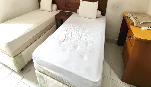 Habitación estándar con 2 camas individuales