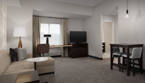 Suite, 1 cama doble (Hearing Accessible)