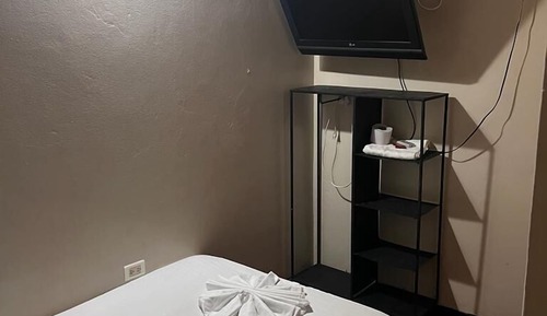 Classic Room, 1 Queen Bed