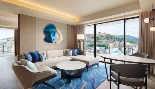 Suite Club, 1 cama de matrimonio grande, vistas a la ciudad